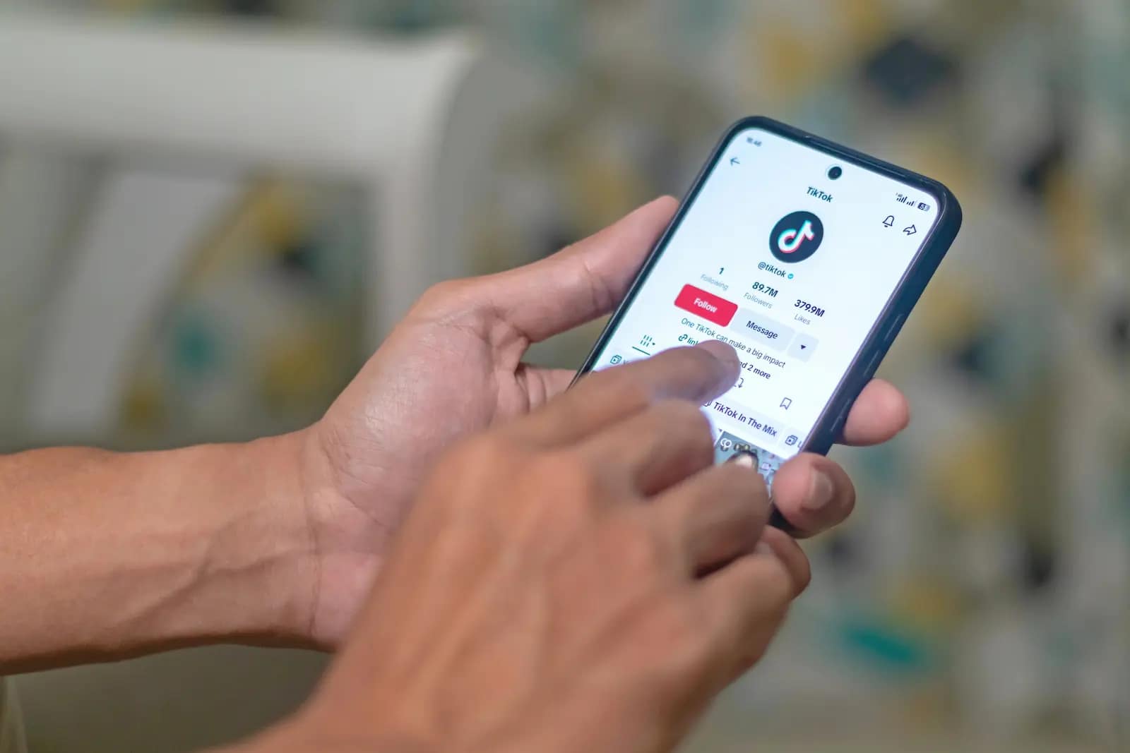 how short educational videos support better user retention